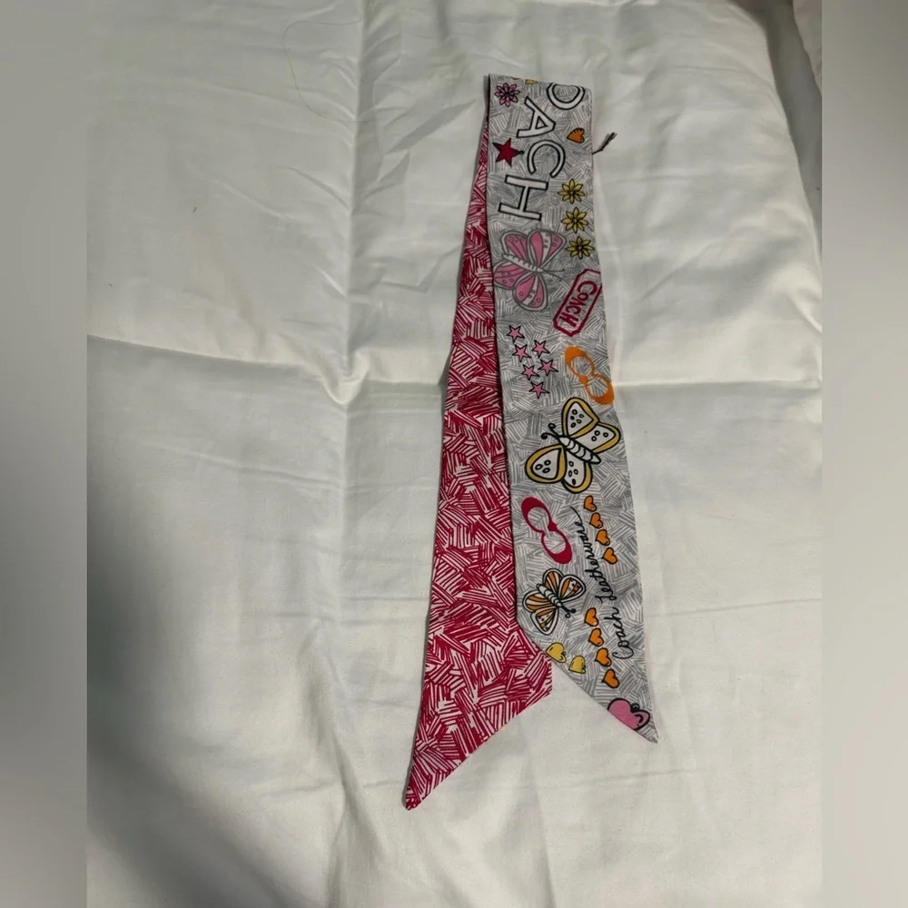 Coach Poppy (Hair or Bag scarf) very Rare Colorful Graphic 💯 Silk Scarf! 💞